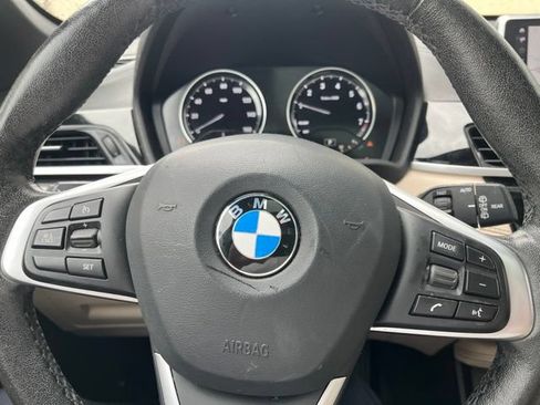 Used 2022 BMW X1 sDrive28i w/ Convenience Package FWD image 15
