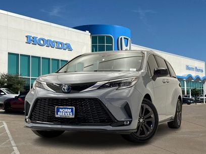 Used 2023 Toyota Sienna XSE