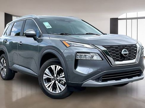 Used 2023 Nissan Rogue SV w/ SV Premium B Package AWD/4WD image 3