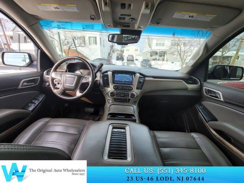 Used 2019 GMC Yukon Denali w/ Denali Ultimate Package image 9