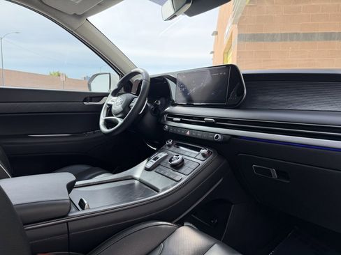 Used 2024 Hyundai Palisade Limited image 44