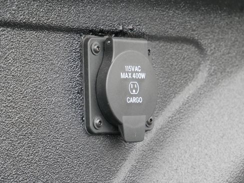 New 2025 RAM 2500 Big Horn image 6