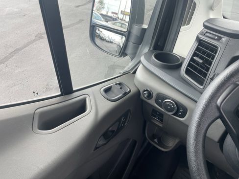 Used 2023 Ford Transit 350 XLT image 15