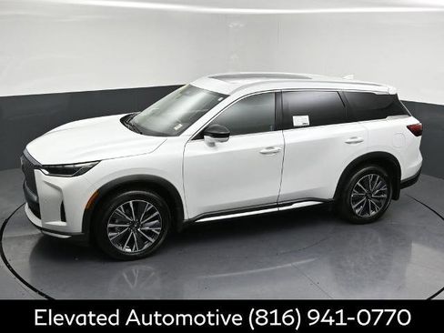 Certified 2026 INFINITI QX60 Luxe w/ Family Package AWD/4WD image 29