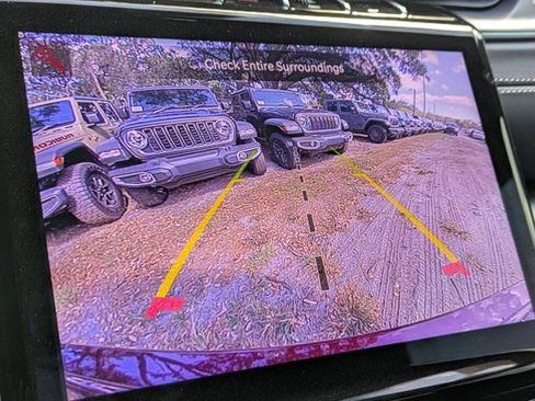 New 2025 Jeep Grand Cherokee Limited w/ Black Appearance Package RWD image 23