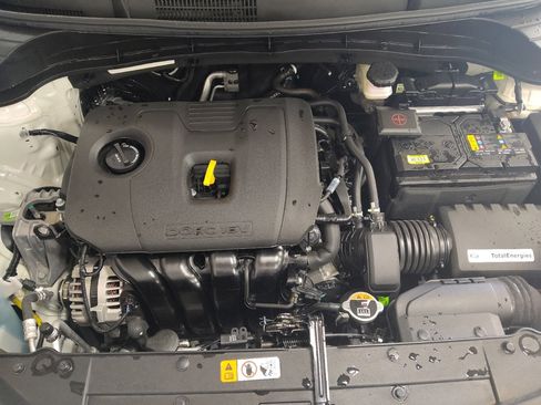 Used 2025 Kia Soul LX image 30