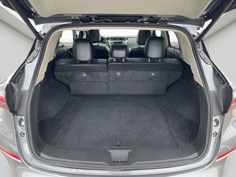 Used 2024 Nissan Murano SL image 17