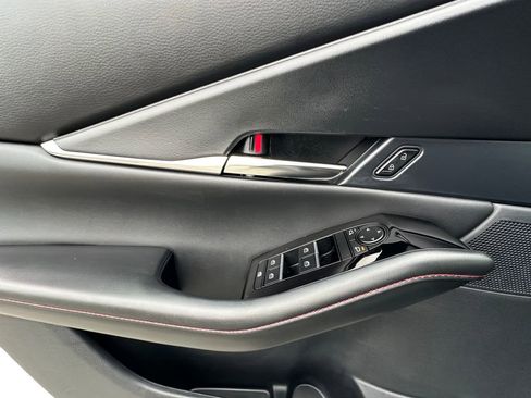 Used 2025 MAZDA CX-30 AWD 2.5 S w/ Preferred Package image 11