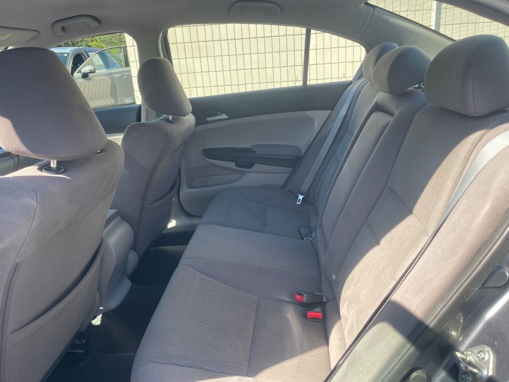 Used 2012 Honda Accord LX image 12