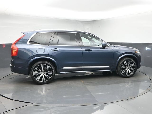 Used 2024 Volvo XC90 B5 Plus w/ Protection Package AWD/4WD image 9