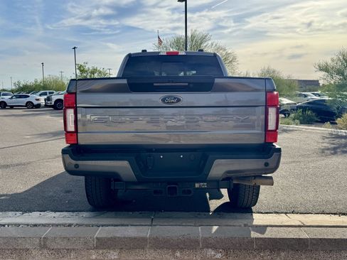Used 2022 Ford F350 Lariat w/ Lariat Ultimate Package image 5
