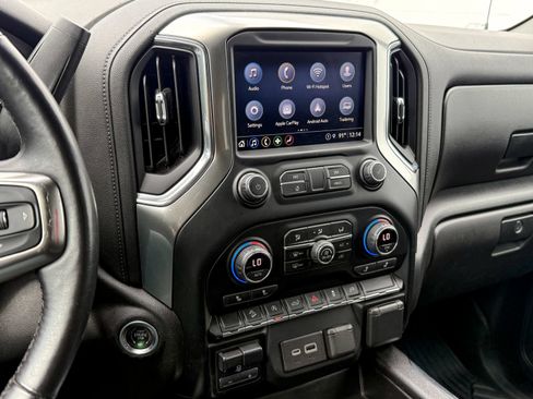 Certified 2021 Chevrolet Silverado 1500 LT Trail Boss w/ Convenience Package II AWD/4WD image 20