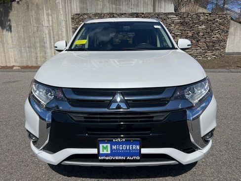 Used 2018 Mitsubishi Outlander SEL image 9