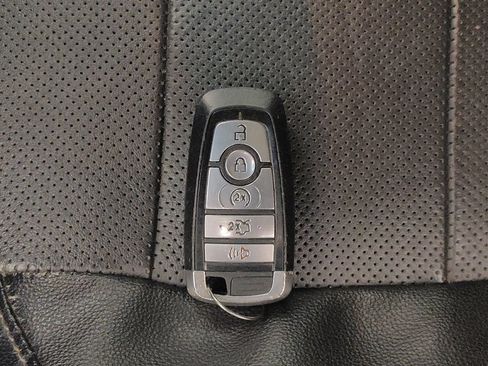 Used 2020 Ford Mustang Premium RWD image 32