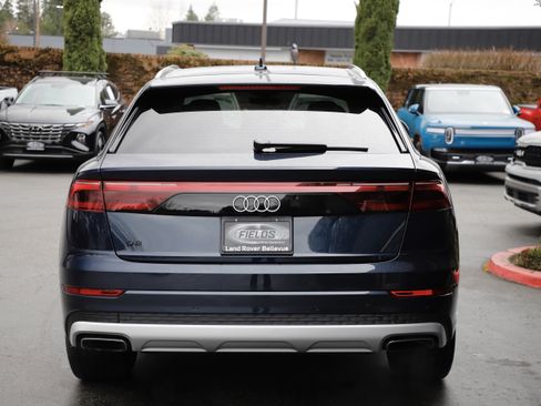 Used 2024 Audi Q8 Premium Plus w/ Premium Plus Package image 5
