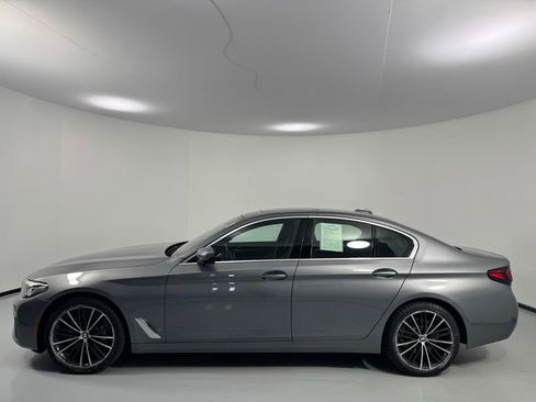 Certified 2023 BMW 530i xDrive w/ Premium Package AWD/4WD image 5