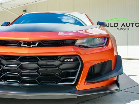 Used 2022 Chevrolet Camaro ZL1 RWD image 30
