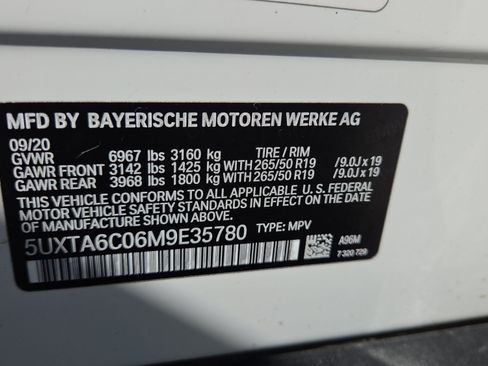 Used 2021 BMW X5 xDrive45e w/ Parking Assistance Package AWD/4WD image 24