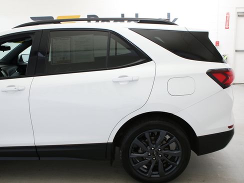 Used 2024 Chevrolet Equinox RS image 6