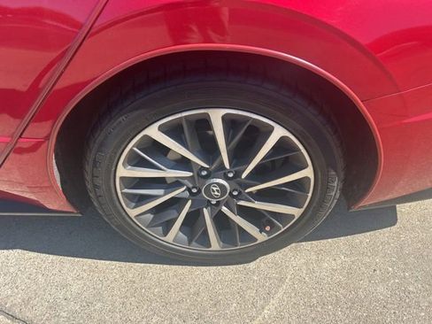 Used 2020 Hyundai Sonata Limited FWD image 17