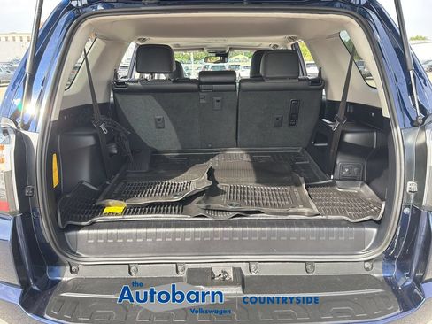Used 2023 Toyota 4Runner SR5 Premium w/ Moonroof Package AWD/4WD image 29