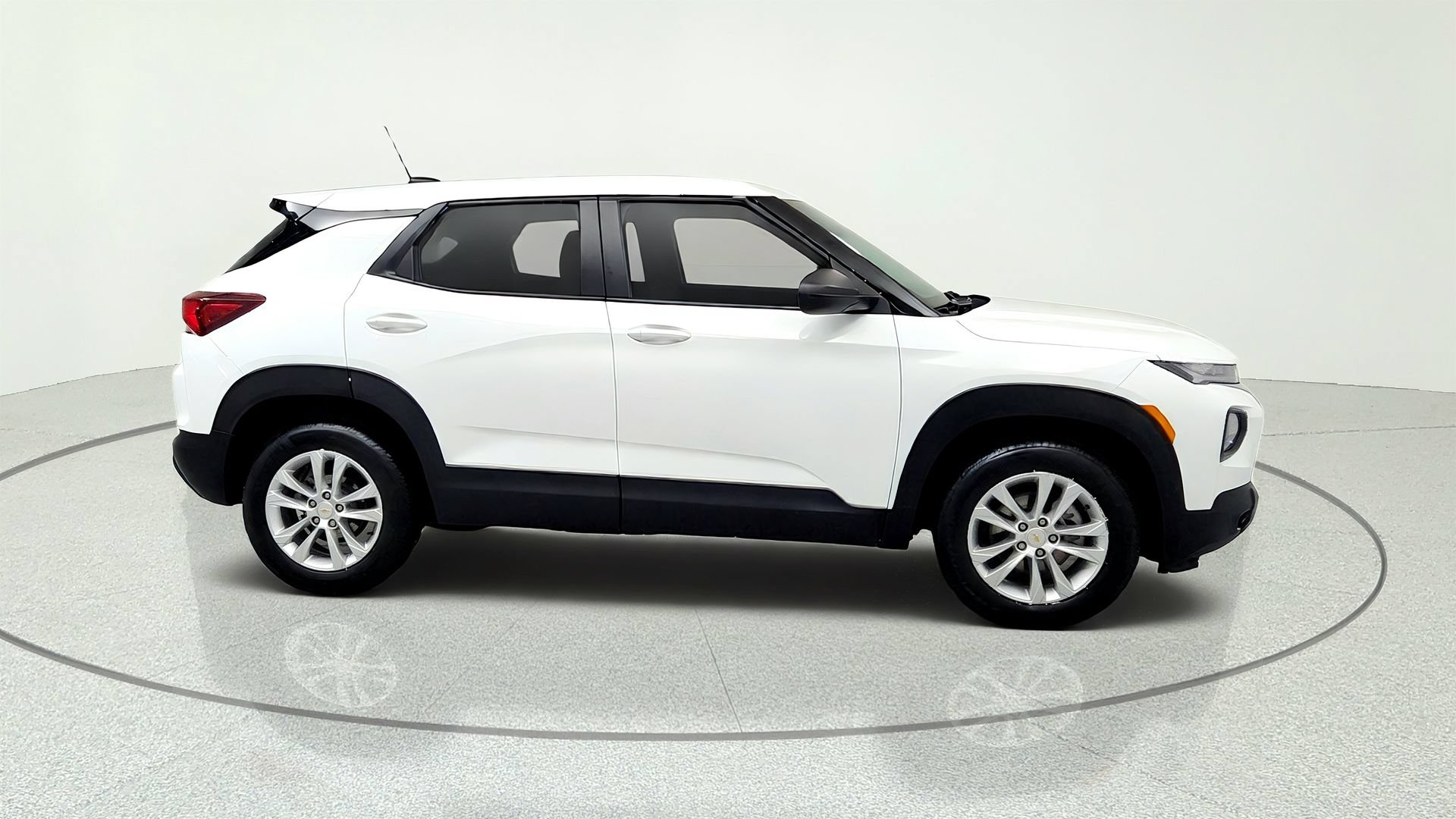 Certified 2023 Chevrolet TrailBlazer LS AWD/4WD image 6