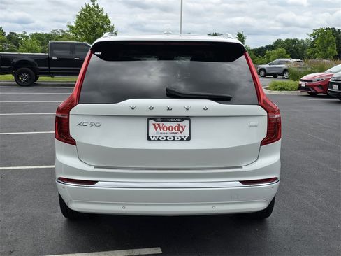 Used 2023 Volvo XC90 T8 Ultimate image 7
