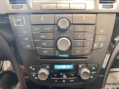 Used 2013 Buick Regal Premium image 22