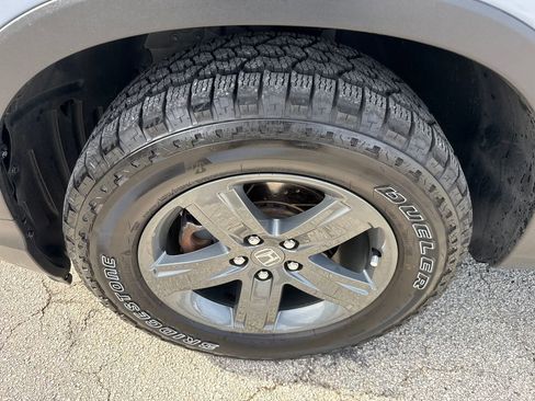 Used 2023 Honda Ridgeline RTL image 12