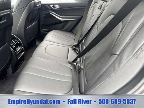Used 2021 BMW X5 xDrive40i w/ Convenience Package AWD/4WD image 16