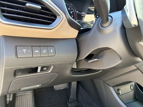 Used 2023 Hyundai Santa Fe SEL image 18