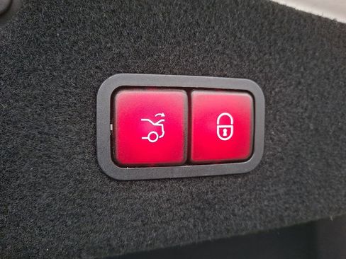 Used 2018 Mercedes-Benz S 450 4MATIC Sedan image 27