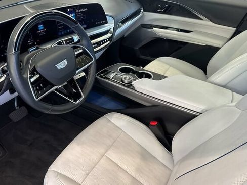 Certified 2024 Cadillac Lyriq Sport w/ LPO, Floor Liner Package AWD/4WD image 10