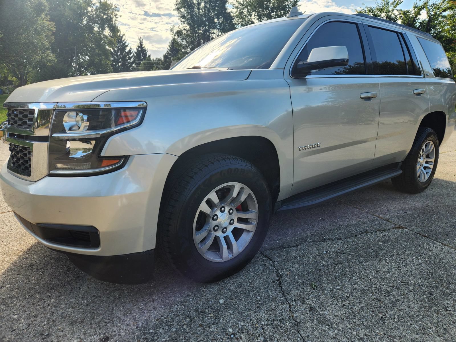 Used 2017 Chevrolet Tahoe LT AWD/4WD image 1