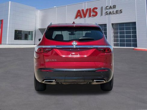 Used 2024 Buick Enclave Premium AWD/4WD image 7