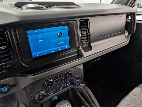 Used 2022 Ford Bronco Big Bend AWD/4WD image 13