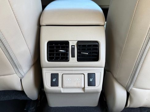 Used 2019 Subaru Legacy 2.5i Limited AWD/4WD image 30