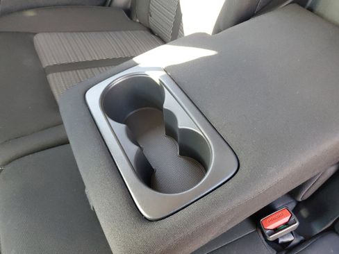 Certified 2023 Kia Sorento LX image 11