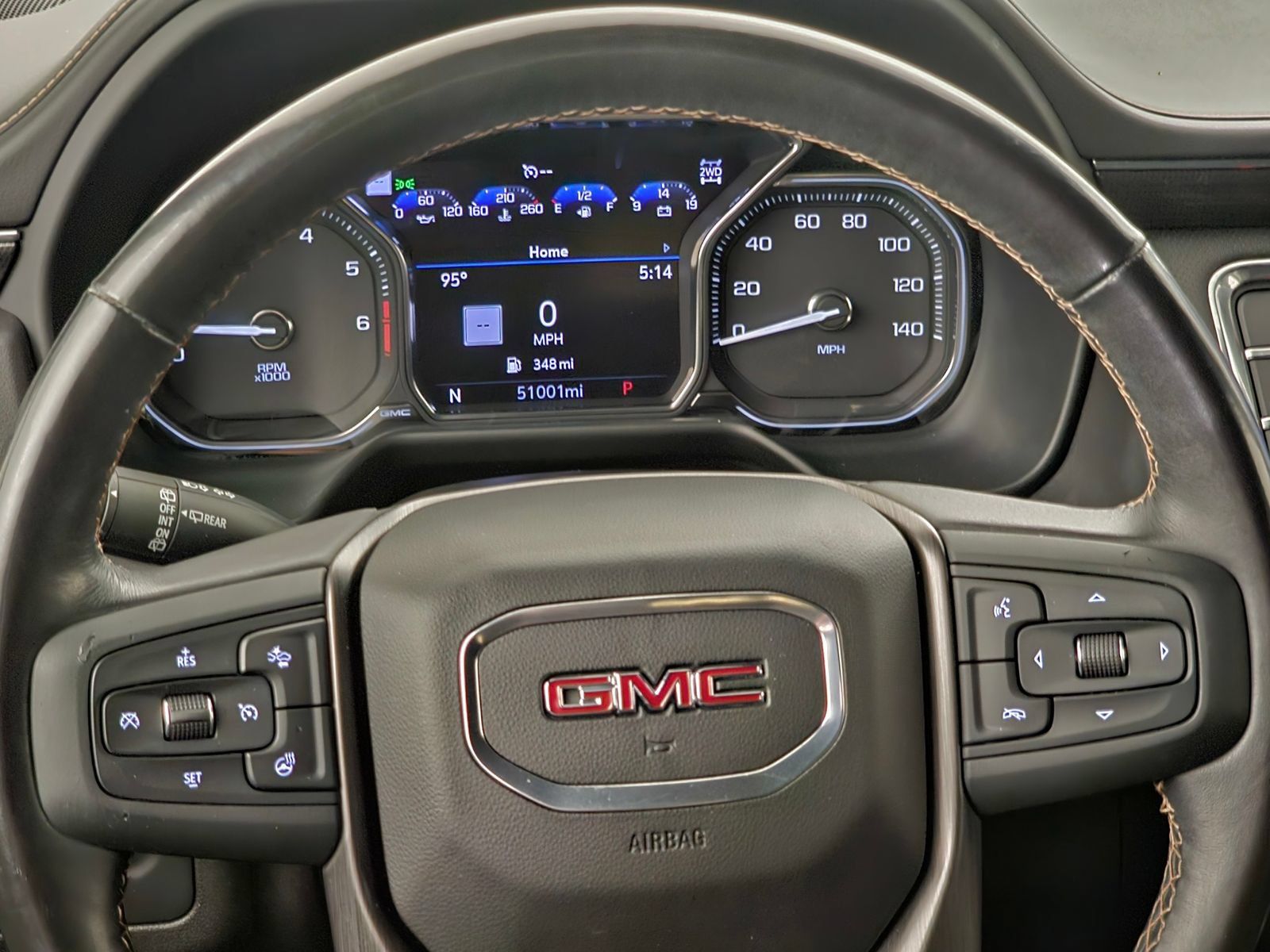 Used 2021 GMC Yukon AT4 w/ Rear Media and Nav Package AWD/4WD image 11