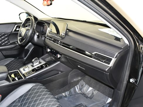 Used 2024 Mitsubishi Outlander SEL AWD/4WD image 41
