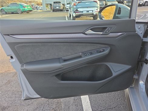 New 2026 Volkswagen GTI SE image 12