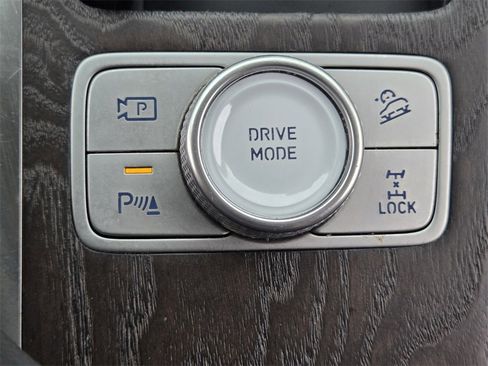 Used 2024 Genesis GV80 2.5T image 28