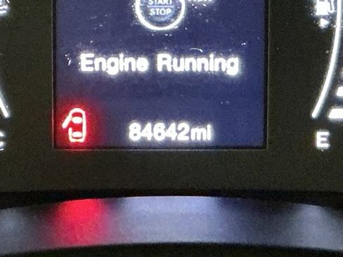 Used 2018 Jeep Renegade Latitude image 29