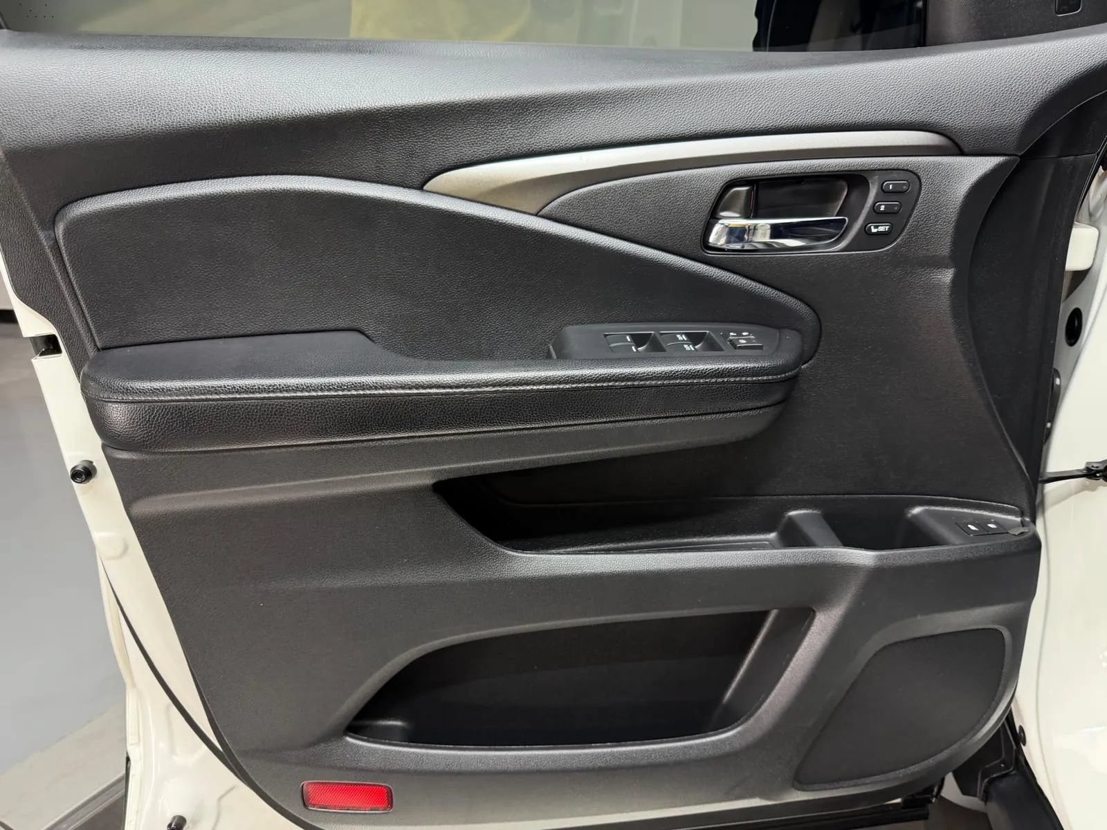 Used 2019 Honda Pilot EX-L image 27