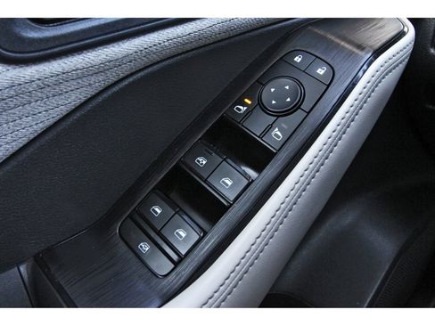 Used 2023 Nissan Rogue SV FWD image 19