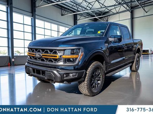 Used 2022 Ford F150 Platinum w/ Equipment Group 701A High AWD/4WD image 31