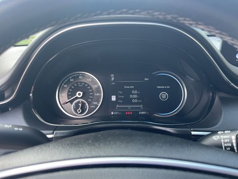 Used 2025 Genesis GV70 2.5T image 19