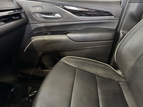 Used 2021 Cadillac Escalade Sport w/ Driver Assist Tech Package image 30