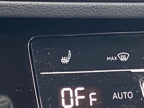 New 2026 Volkswagen Jetta Sport image 9