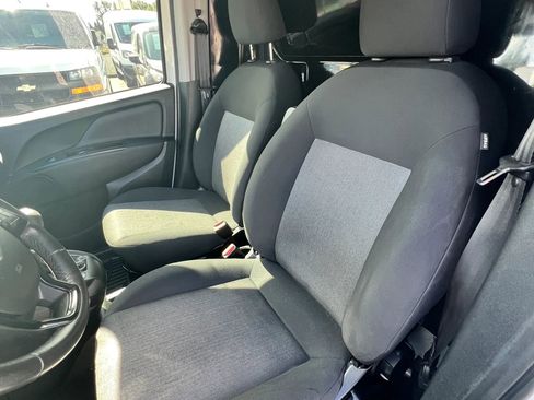 Used 2020 RAM ProMaster City Tradesman SLT image 11